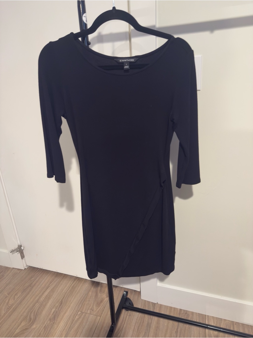 41 Hawthorn Black Long-Sleeve Sheath Dress